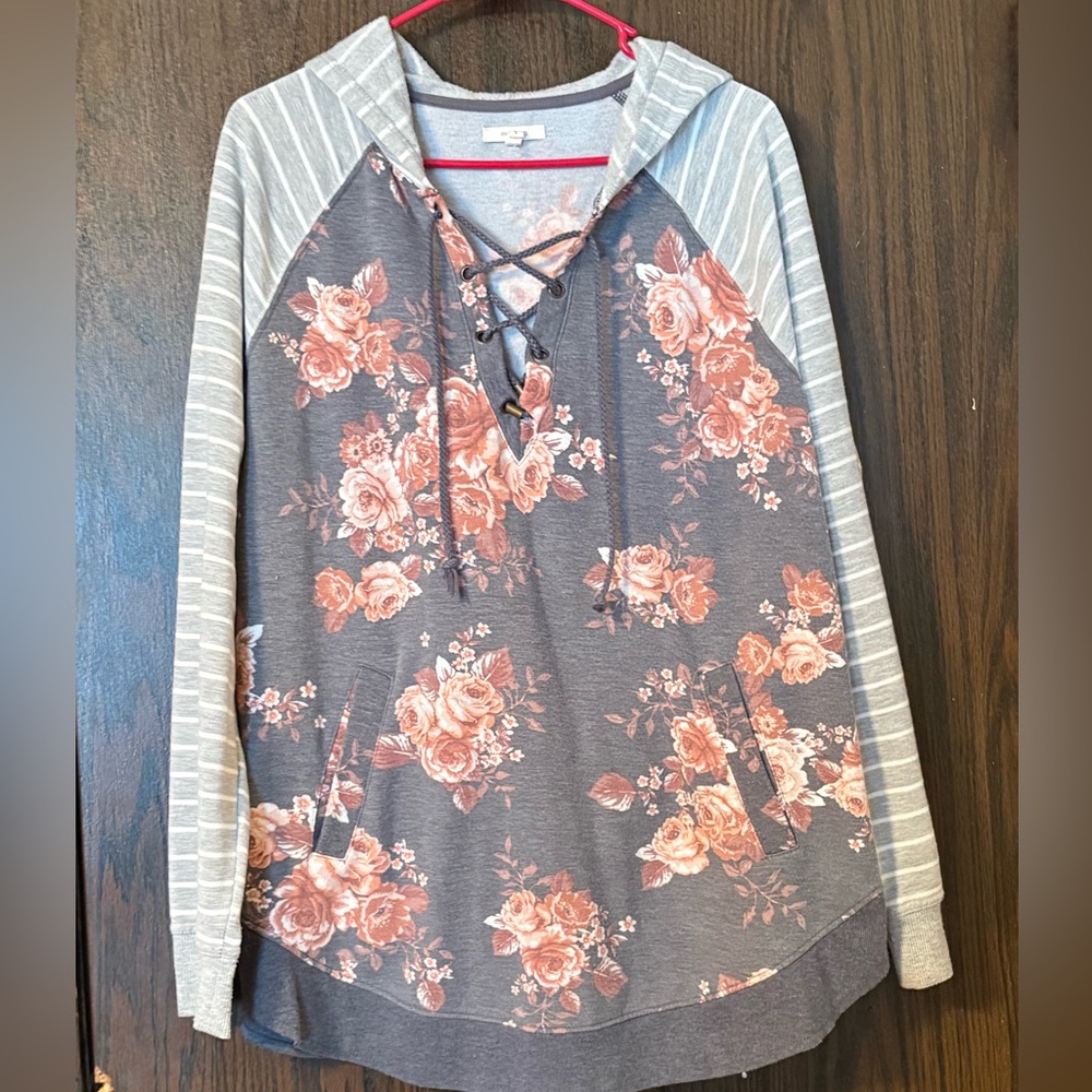 Maurices Floral Hoodie in Gray and Pink